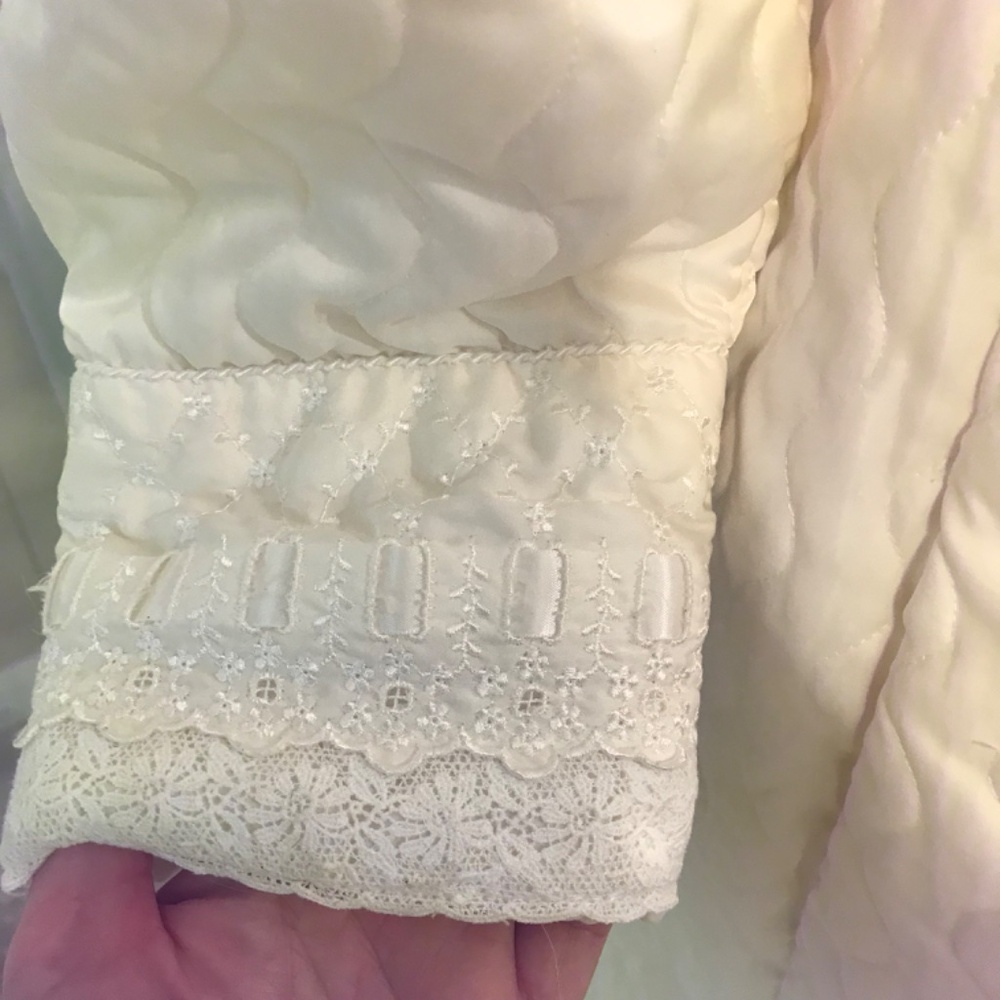 Vintage Christian Dior Quilted Ivory Floral Lace … - image 6